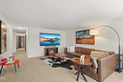 Tiny photo for 3052 Crystal Mountain Avenue, Medford, OR 97504 (MLS # 220227474)
