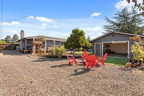 Tiny photo for 3052 Crystal Mountain Avenue, Medford, OR 97504 (MLS # 220227474)