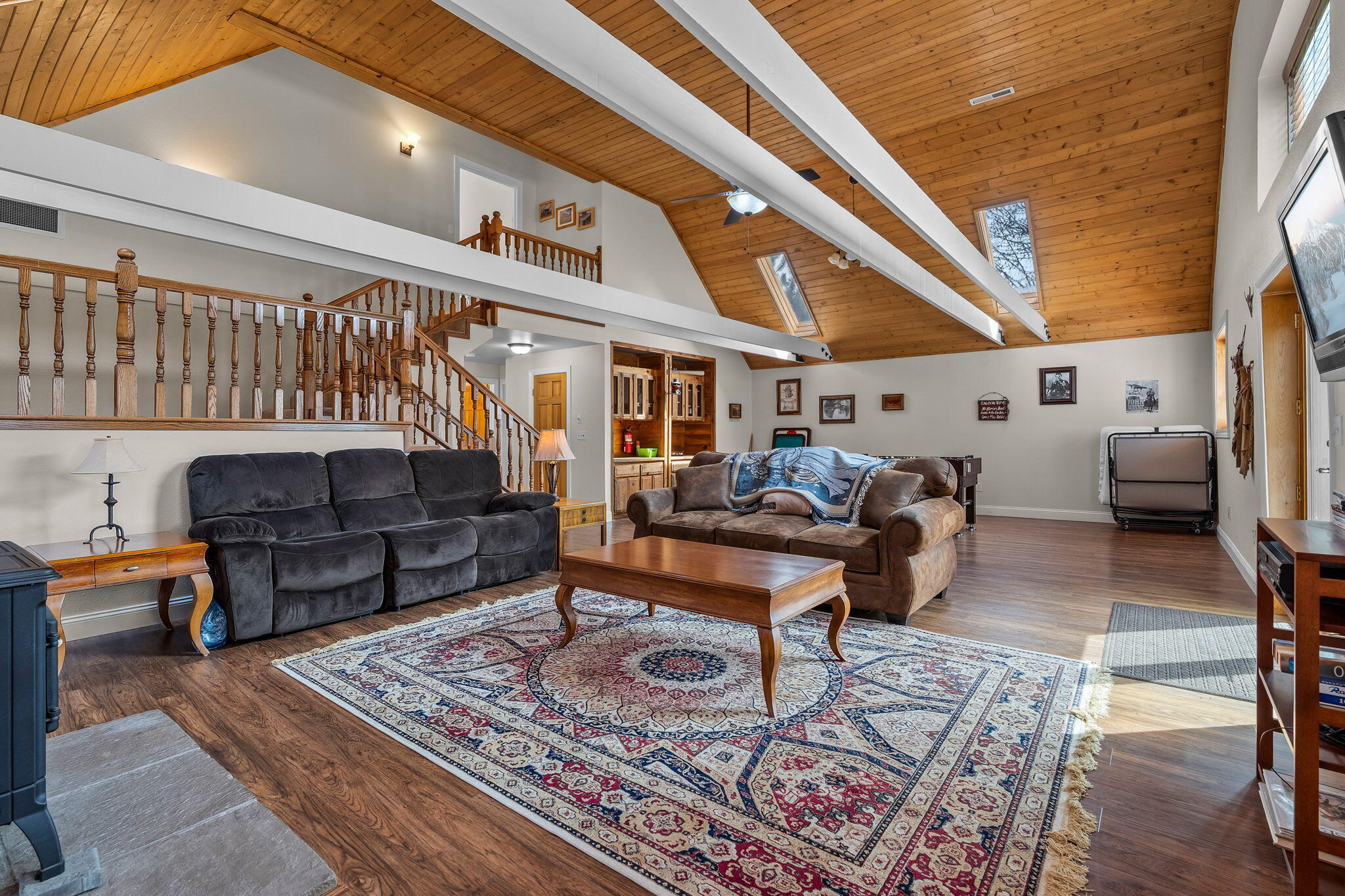 Panoramic View Est - Residential