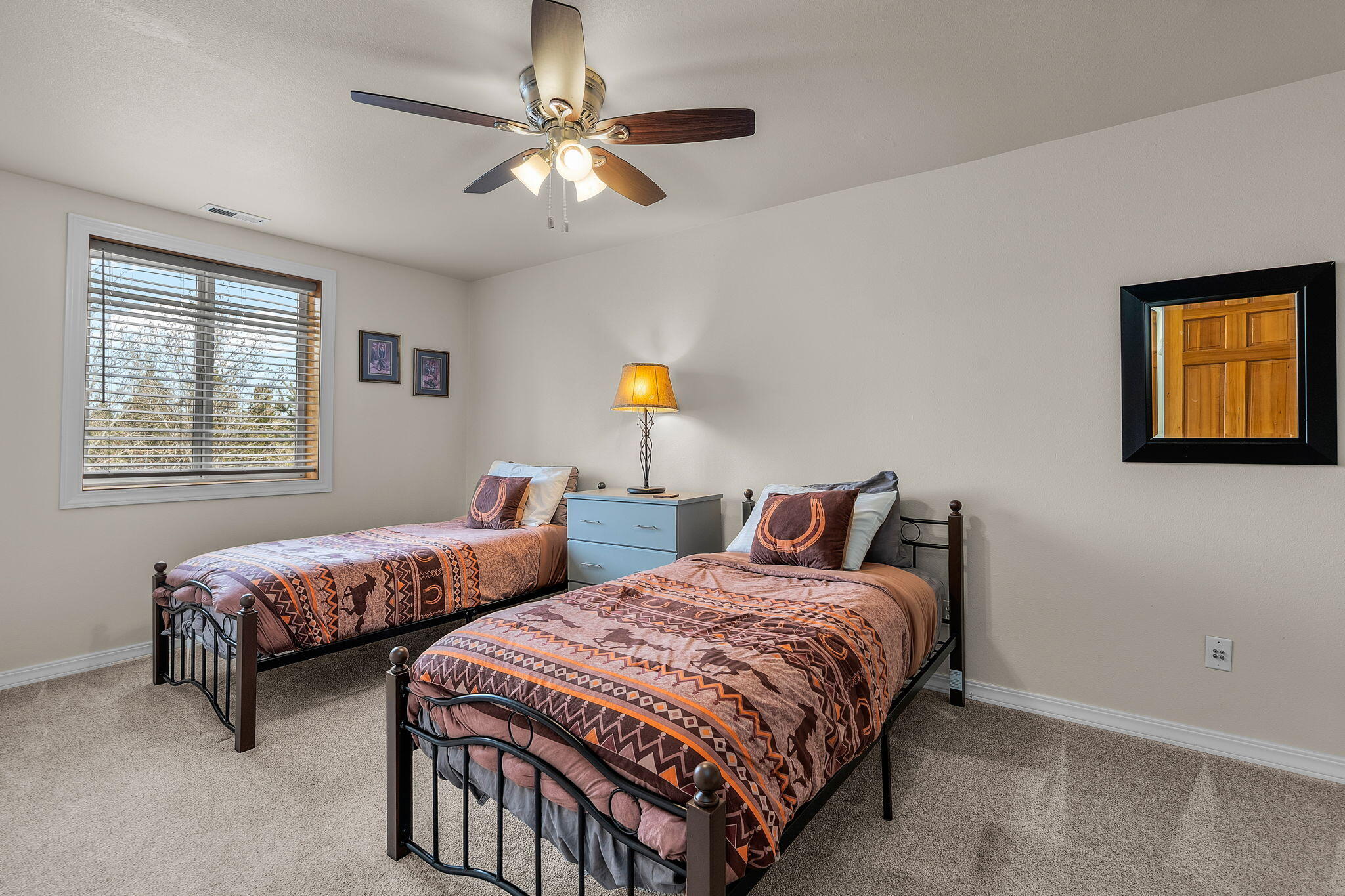 Panoramic View Est - Residential