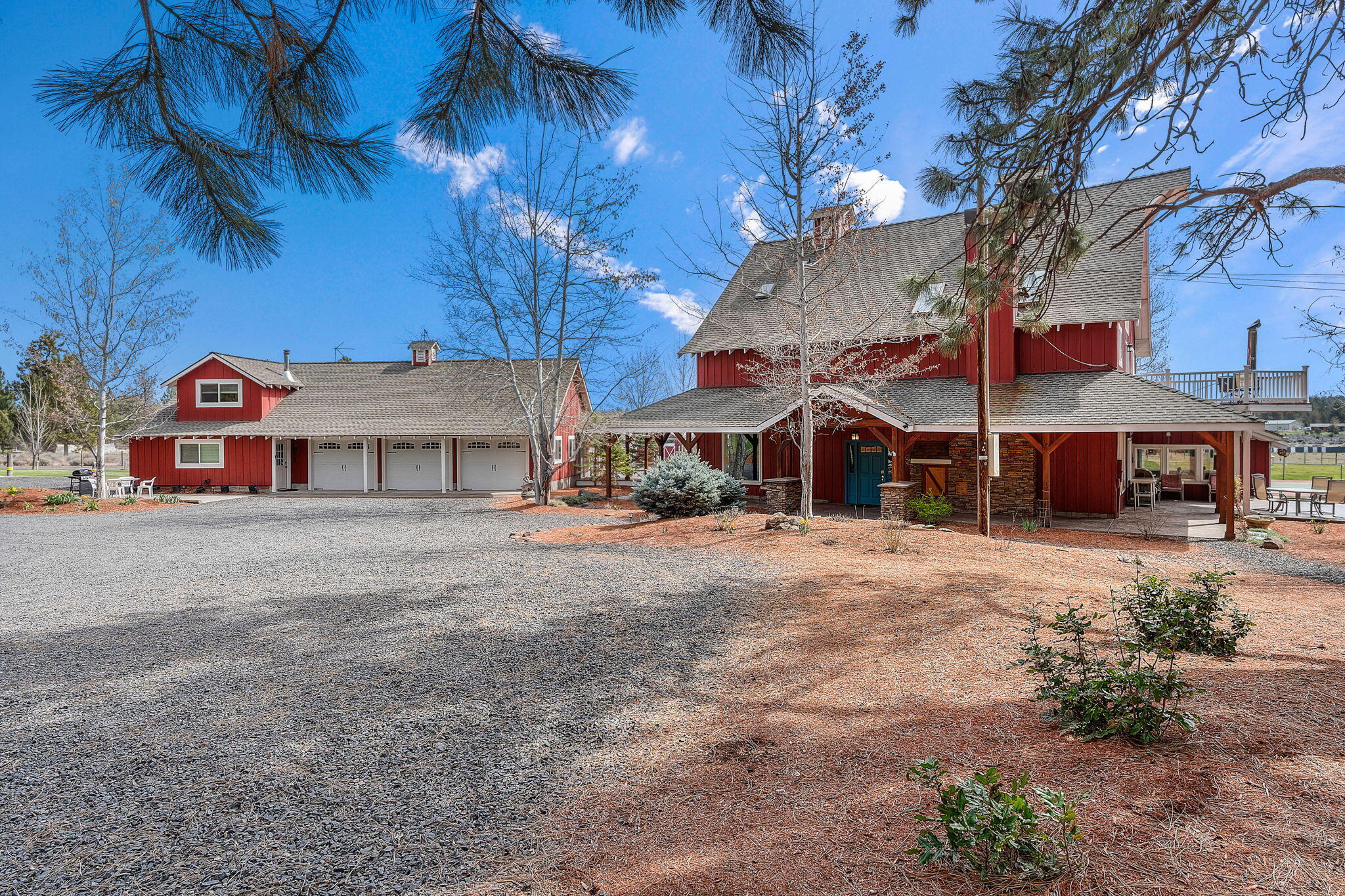 Panoramic View Est - Residential