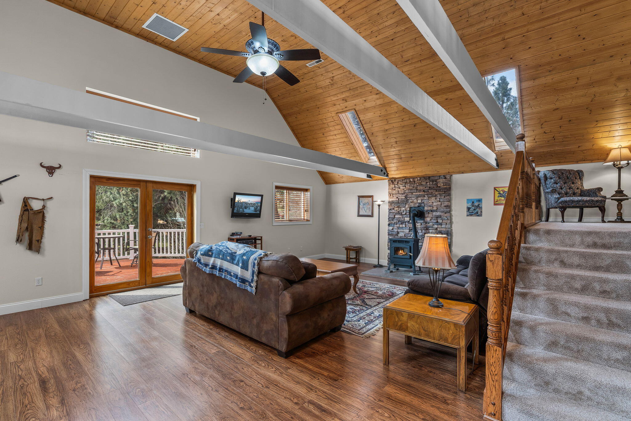 Panoramic View Est - Residential