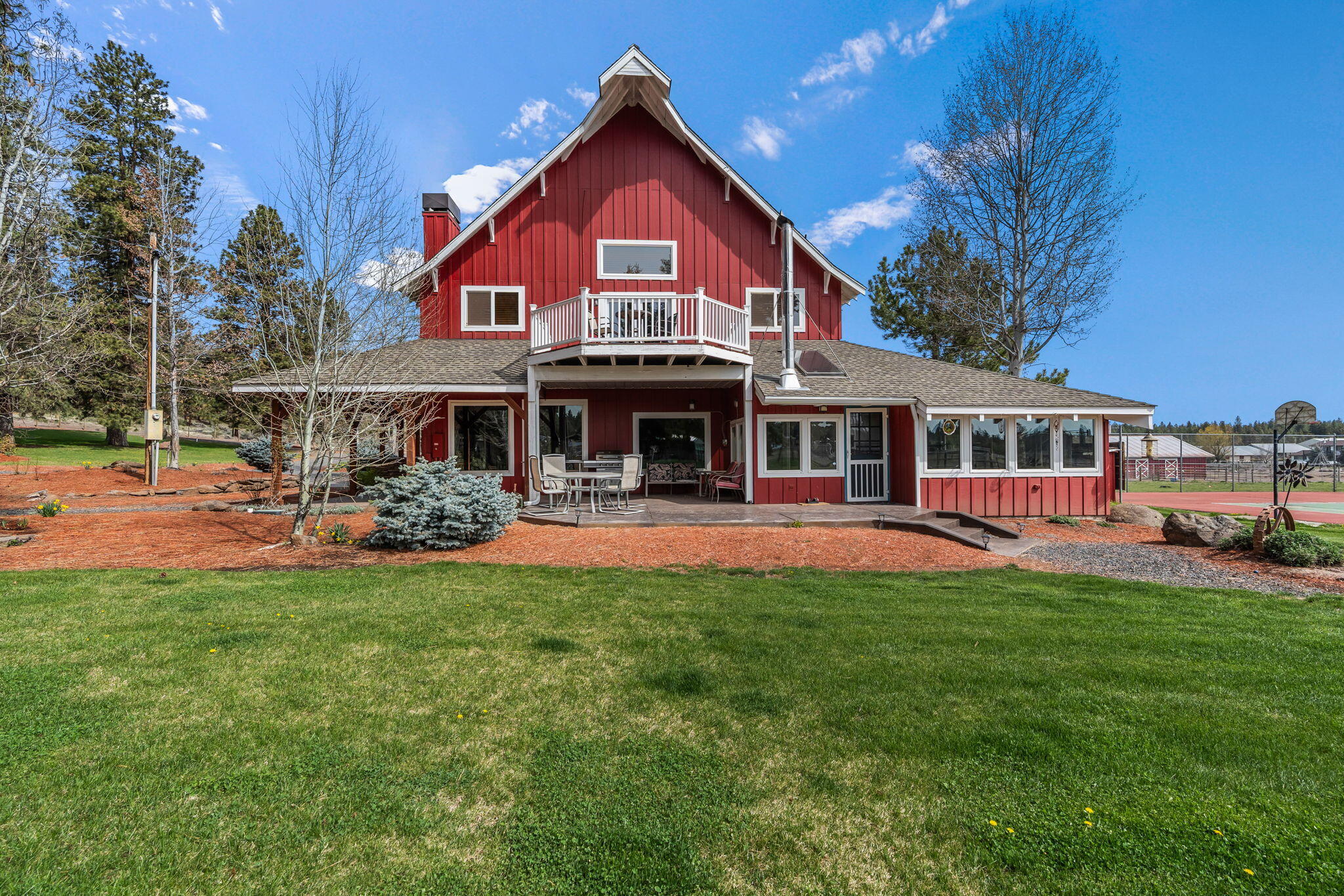 Panoramic View Est - Residential