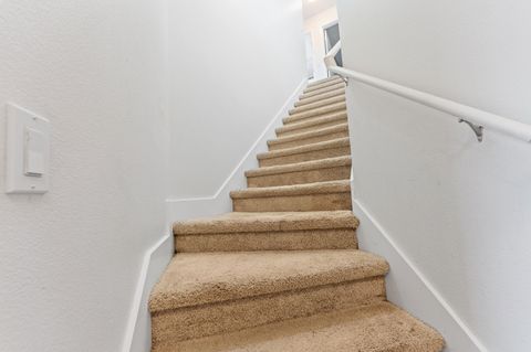 Tiny photo for 1448 NE Jennifer Way, Grants Pass, OR 97526 (MLS # 220212171)