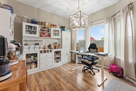 Tiny photo for 1448 NE Jennifer Way, Grants Pass, OR 97526 (MLS # 220212171)