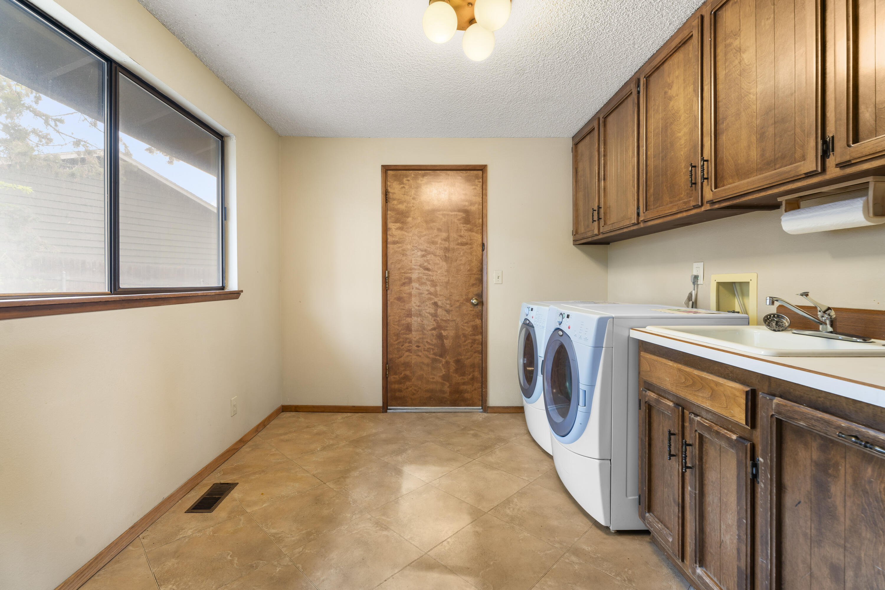 Edgecliff - Residential