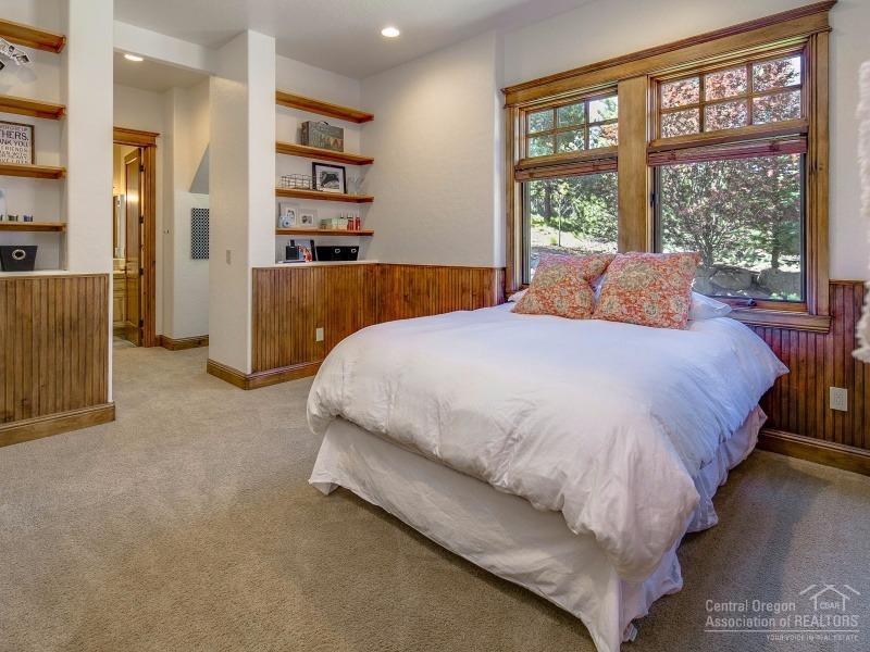 Awbrey Butte - Residential