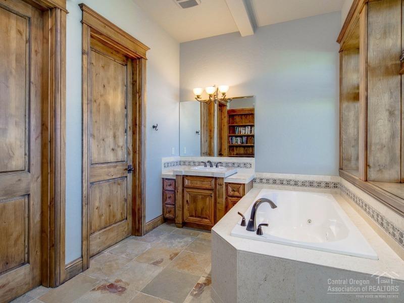 Awbrey Butte - Residential