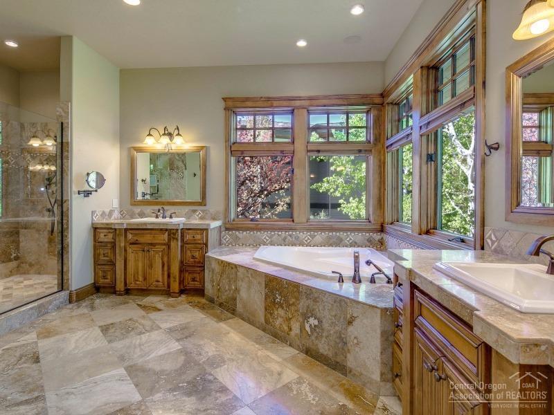 Awbrey Butte - Residential