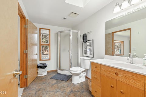 Tiny photo for 305 W Washington Avenue, Sisters, OR 97759 (MLS # 220229749)