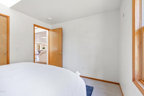 Tiny photo for 305 W Washington Avenue, Sisters, OR 97759 (MLS # 220229749)