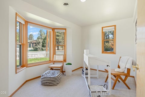Tiny photo for 305 W Washington Avenue, Sisters, OR 97759 (MLS # 220229749)