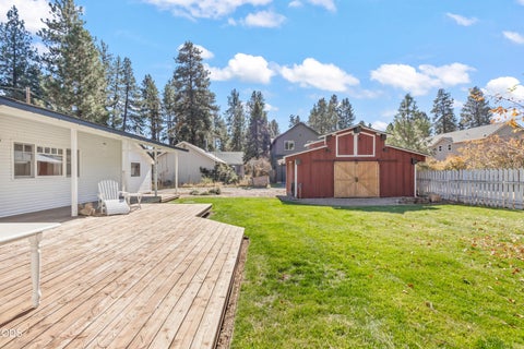 Tiny photo for 305 W Washington Avenue, Sisters, OR 97759 (MLS # 220229749)