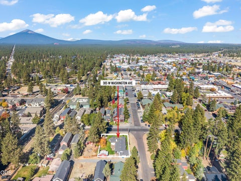Tiny photo for 305 W Washington Avenue, Sisters, OR 97759 (MLS # 220229749)