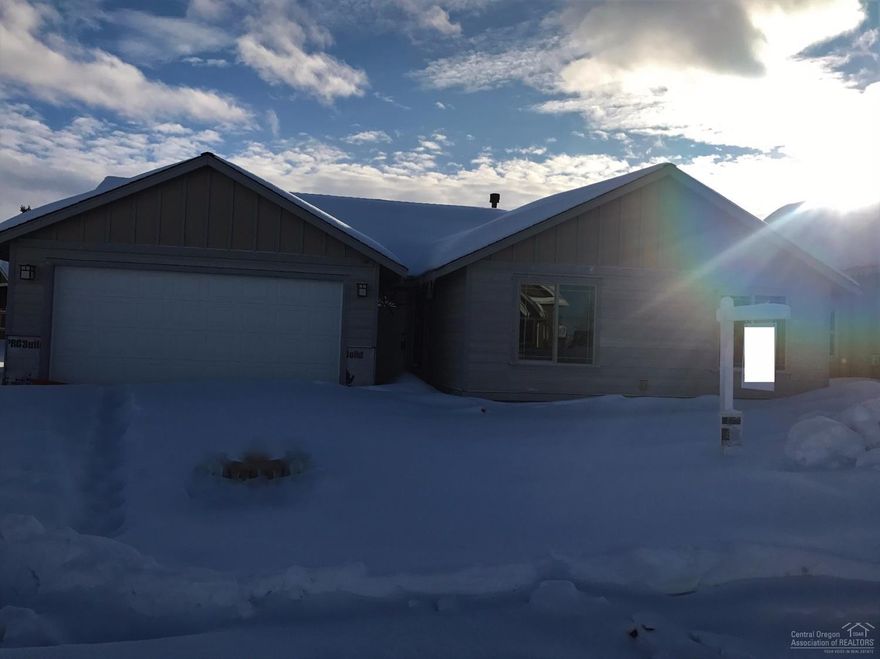 New construction in NW Redmonds Crane Meadow. 3 bedroom, 2 bath home with 1527 sq ft of living area.Large Great Room with gas fireplace opens to Dining and Kitchen with eating bar. Knotty Alder cabinets with quartz slab counter tops, all stainless appliances. 30 year roof, forced air gas .Separate utility room. Double car attached garage. Landscaped front with sprinklers. Single level home with great curb appeal.