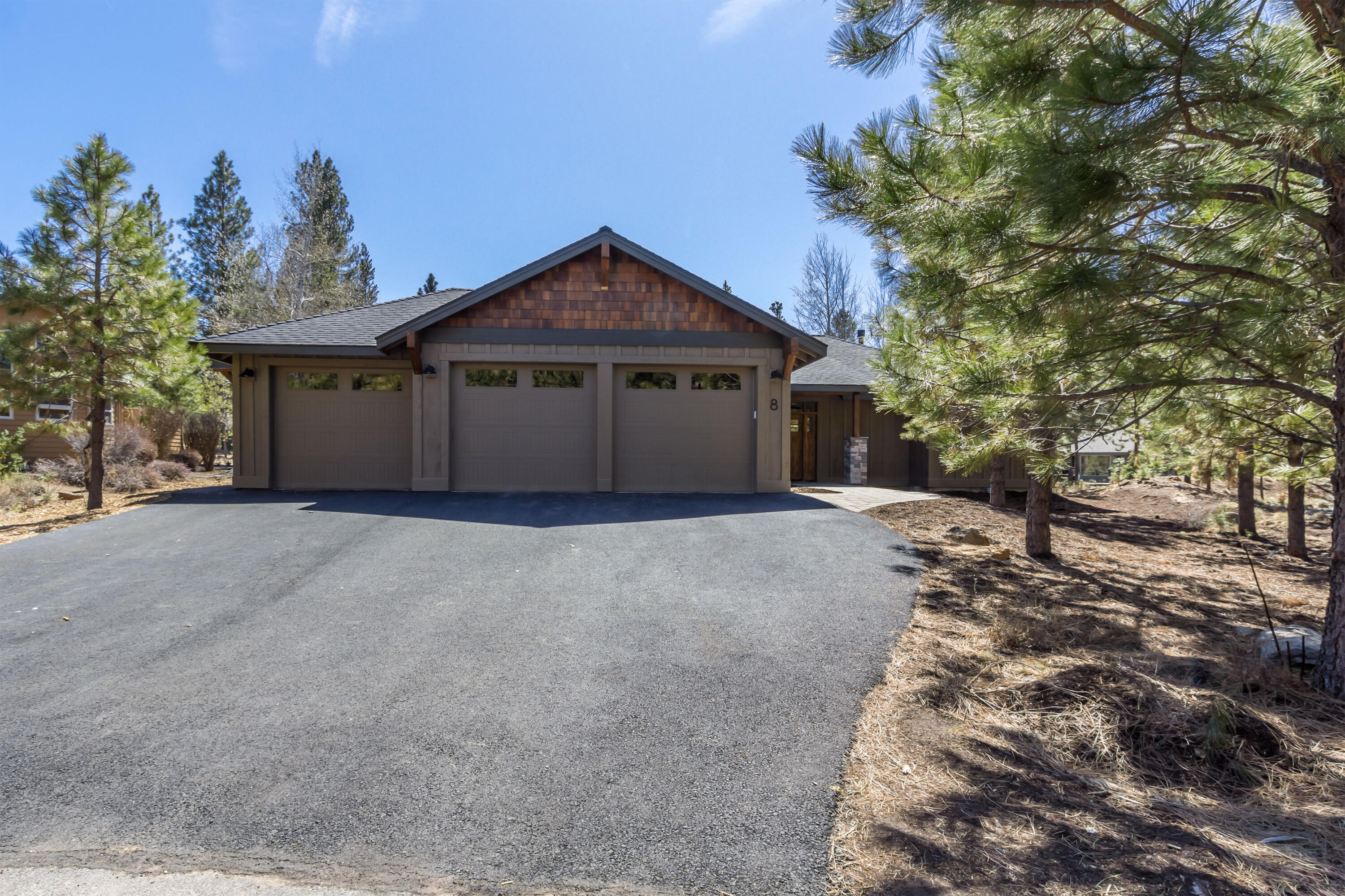 17921 Foursome Lane 8