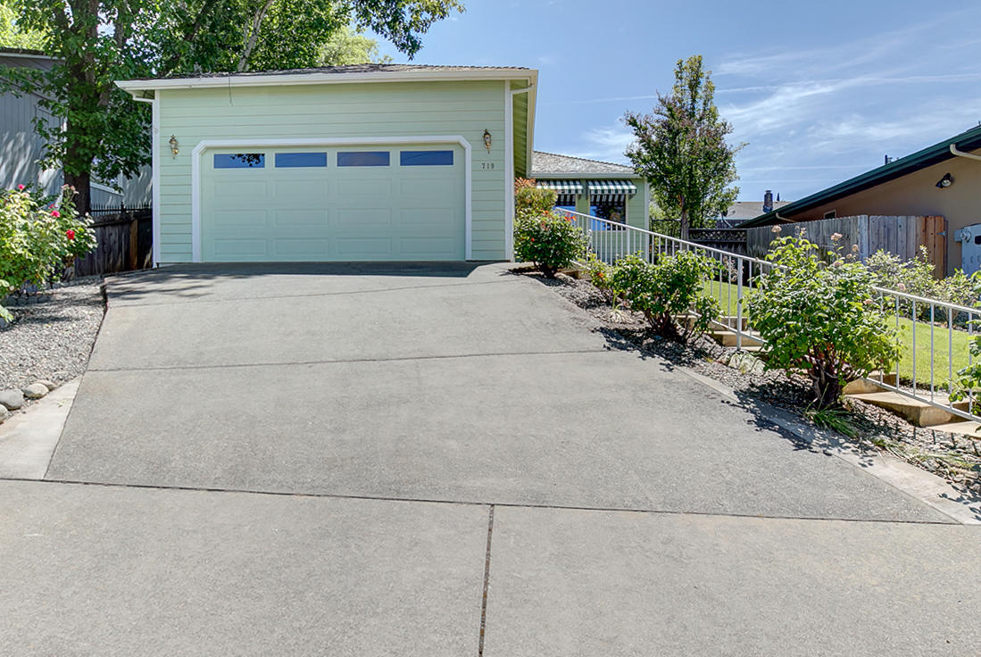 Laurel Crest Subdivision - Residential