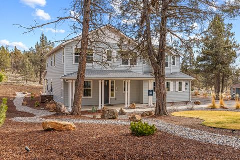 Tiny photo for 5722 Engleman Spruce Way, Klamath Falls, OR 97601 (MLS # 220215630)