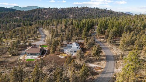 Tiny photo for 5722 Engleman Spruce Way, Klamath Falls, OR 97601 (MLS # 220215630)