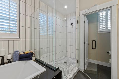 Tiny photo for 5722 Engleman Spruce Way, Klamath Falls, OR 97601 (MLS # 220215630)