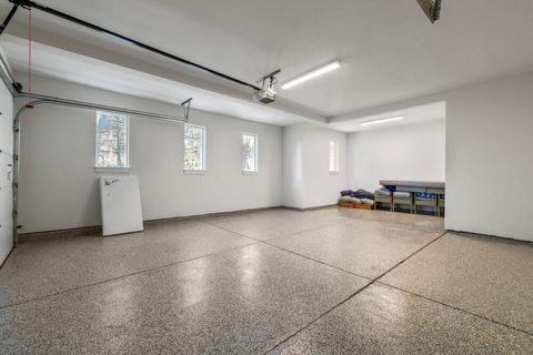 Tiny photo for 5722 Engleman Spruce Way, Klamath Falls, OR 97601 (MLS # 220215630)