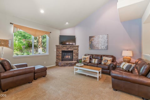 Tiny photo for 61131 Lodgepole Drive, Bend, OR 97702 (MLS # 220227012)