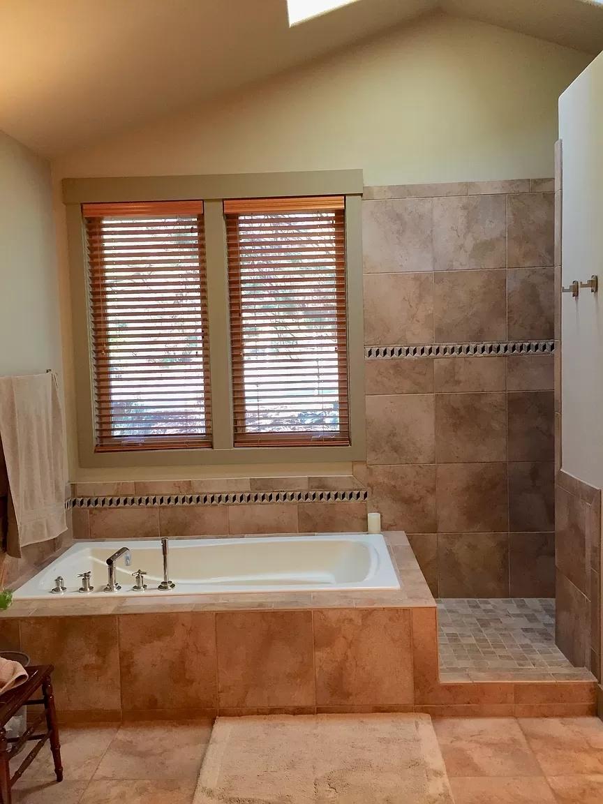 Skyliner Summit - Residential