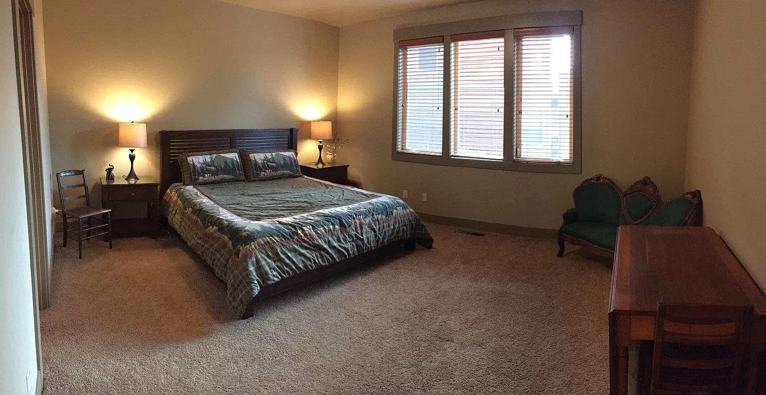 Skyliner Summit - Residential