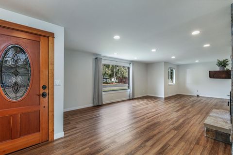 Tiny photo for 198 NE Marmot Lane, Prineville, OR 97754 (MLS # 220210252)