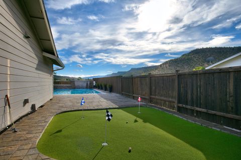 Tiny photo for 198 NE Marmot Lane, Prineville, OR 97754 (MLS # 220210252)