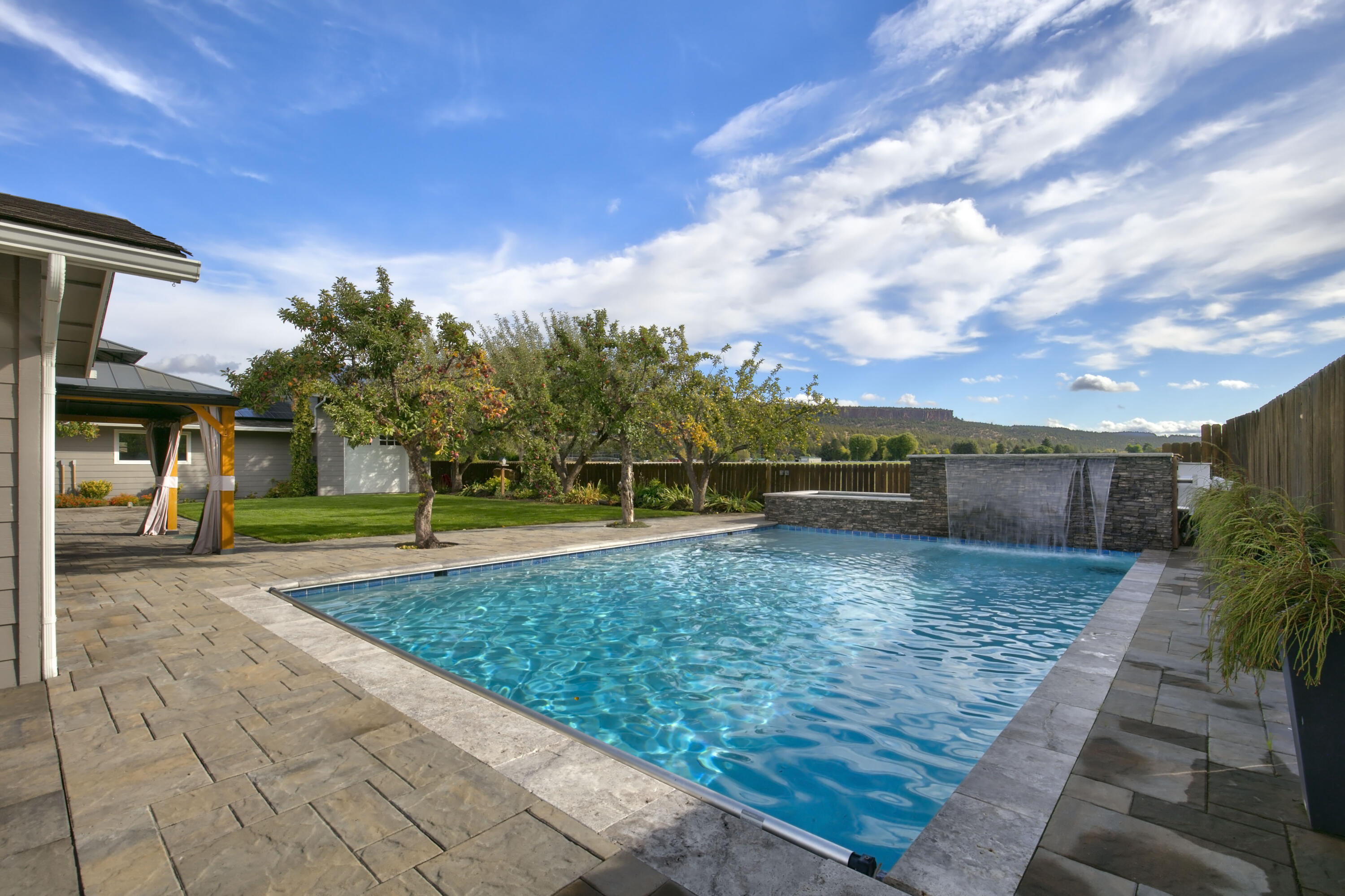 1st Fairways_CC - Residential