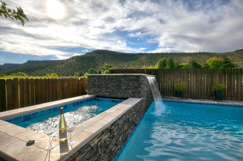 Tiny photo for 198 NE Marmot Lane, Prineville, OR 97754 (MLS # 220210252)