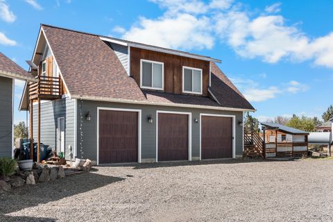 Tiny photo for 1435 SW Bent Loop, Powell Butte, OR 97753 (MLS # 220220085)