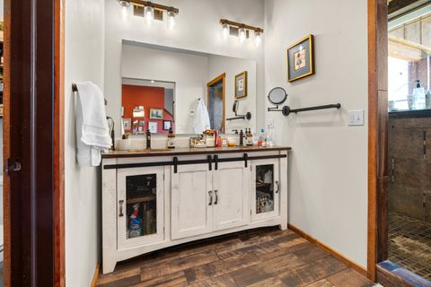Tiny photo for 1435 SW Bent Loop, Powell Butte, OR 97753 (MLS # 220220085)