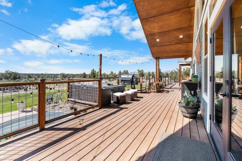 Tiny photo for 1435 SW Bent Loop, Powell Butte, OR 97753 (MLS # 220220085)