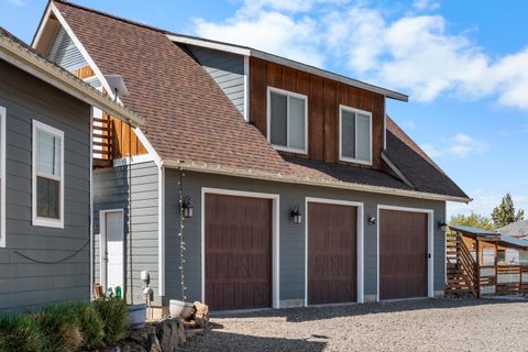 Tiny photo for 1435 SW Bent Loop, Powell Butte, OR 97753 (MLS # 220220085)