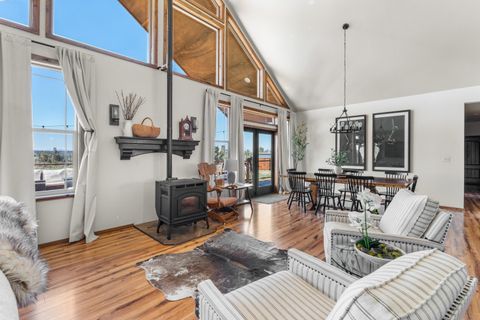 Tiny photo for 1435 SW Bent Loop, Powell Butte, OR 97753 (MLS # 220220085)