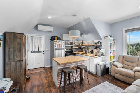 Tiny photo for 1435 SW Bent Loop, Powell Butte, OR 97753 (MLS # 220220085)