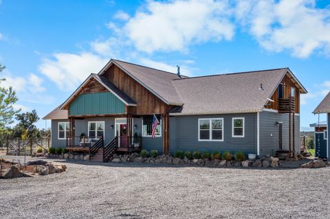 Tiny photo for 1435 SW Bent Loop, Powell Butte, OR 97753 (MLS # 220220085)