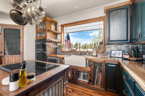 Tiny photo for 1435 SW Bent Loop, Powell Butte, OR 97753 (MLS # 220220085)