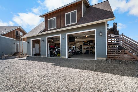 Tiny photo for 1435 SW Bent Loop, Powell Butte, OR 97753 (MLS # 220220085)