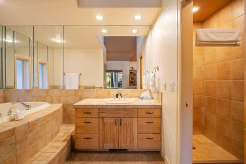 Tiny photo for 57082 Peppermill Circle #35-B, Sunriver, OR 97707 (MLS # 220227171)