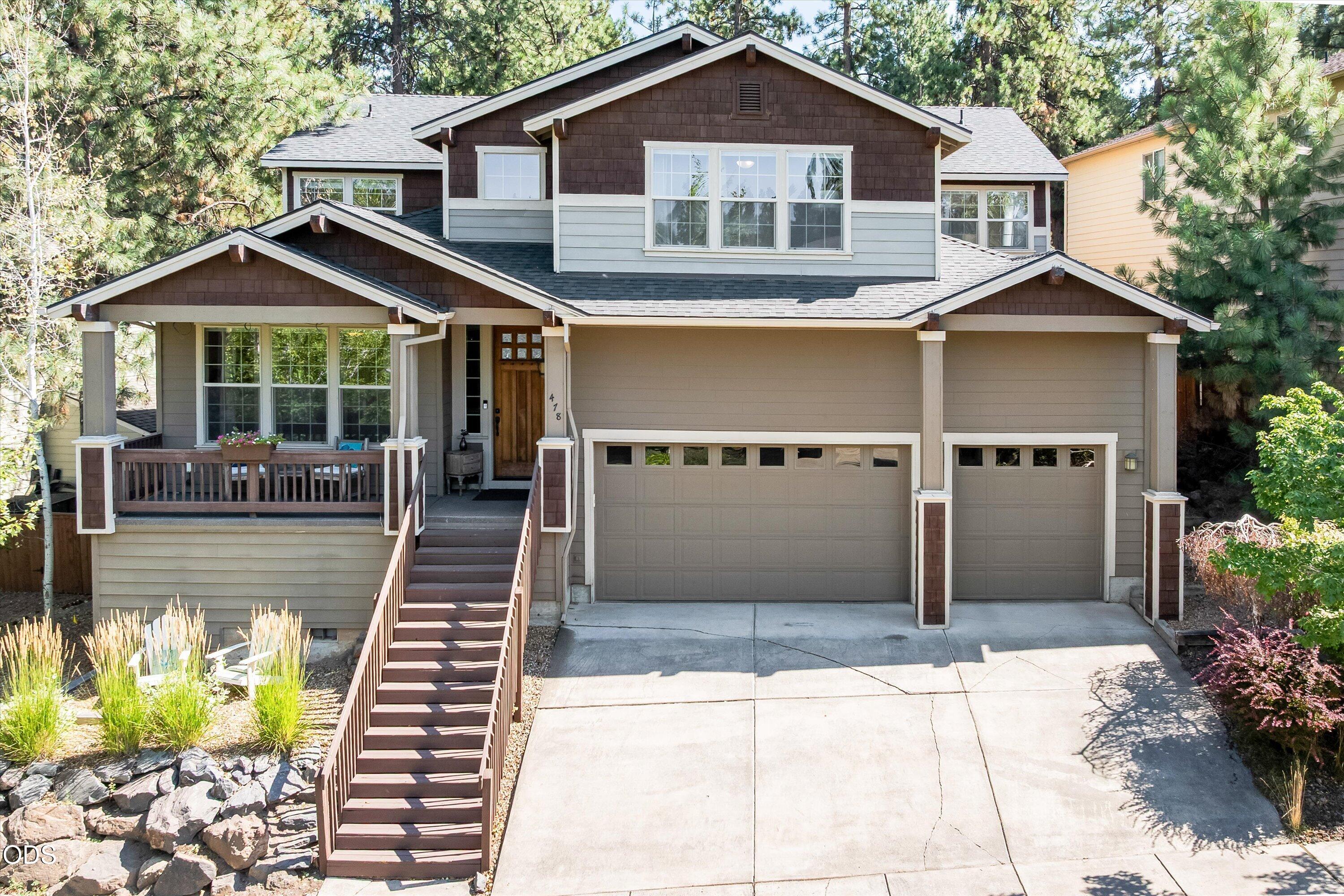478 NW Flagline Drive