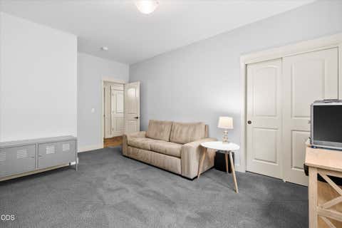 Tiny photo for 478 NW Flagline Drive, Bend, OR 97703 (MLS # 220227329)