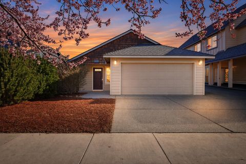 2879 NE Jackdaw Drive Bend OR 97701