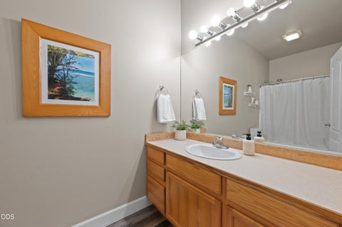 Tiny photo for 20705 Snow Peaks Drive, Bend, OR 97701 (MLS # 220224171)
