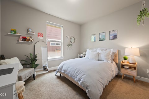 Tiny photo for 20705 Snow Peaks Drive, Bend, OR 97701 (MLS # 220224171)