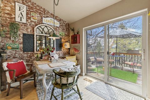 Tiny photo for 10704 Kestrel Road, Klamath Falls, OR 97601 (MLS # 220219984)