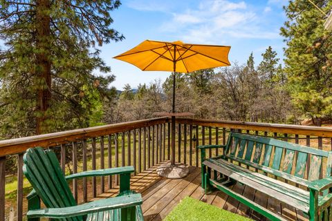 Tiny photo for 10704 Kestrel Road, Klamath Falls, OR 97601 (MLS # 220219984)