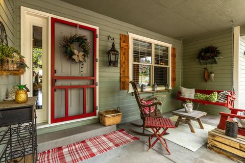 Tiny photo for 10704 Kestrel Road, Klamath Falls, OR 97601 (MLS # 220219984)